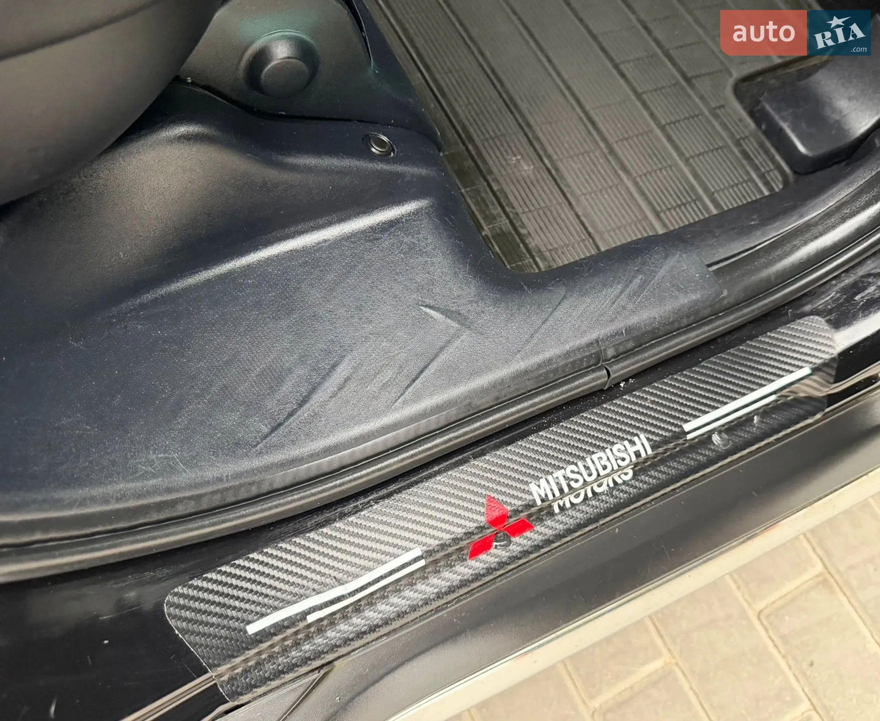 2010 Mitsubishi Outlander - мініатюра 49