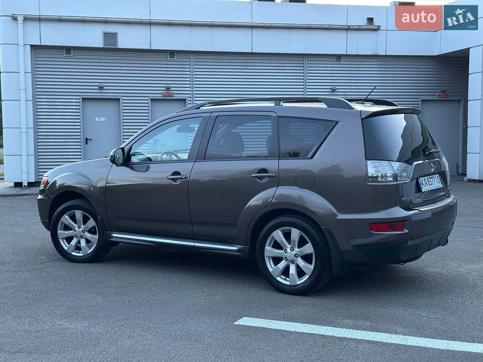 2010 Mitsubishi Outlander - мініатюра 11