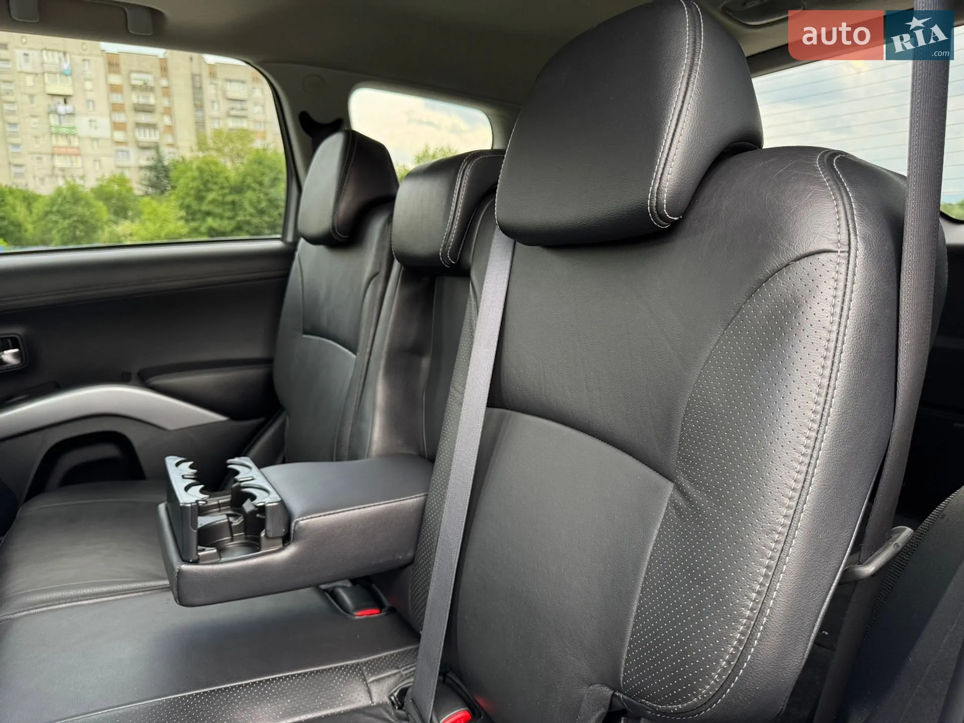 2012 Mitsubishi Outlander - мініатюра 76