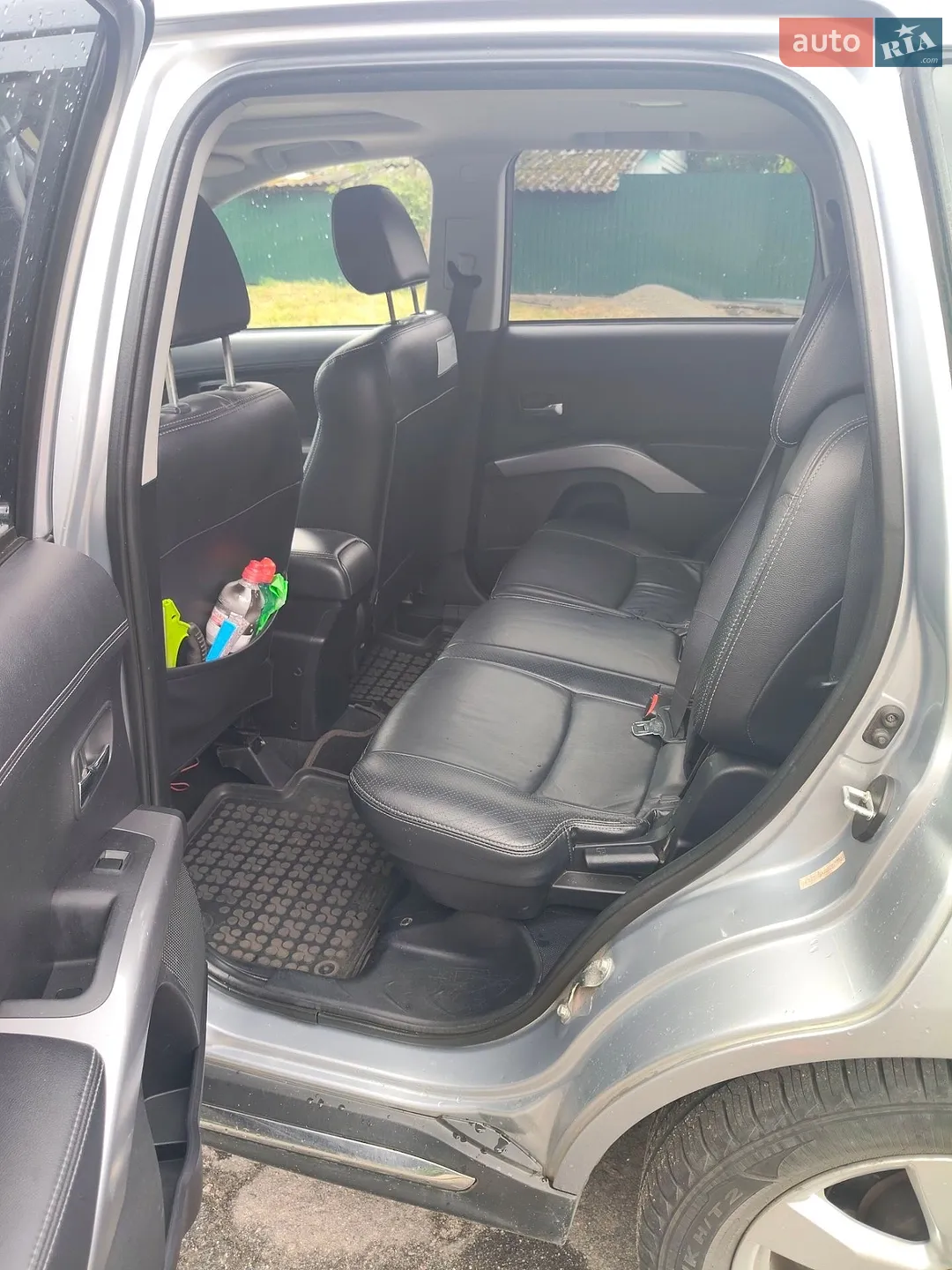 2010 Mitsubishi Outlander - мініатюра 12