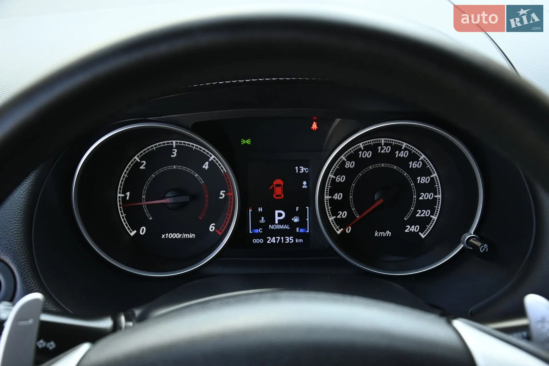 2010 Mitsubishi Outlander - мініатюра 20