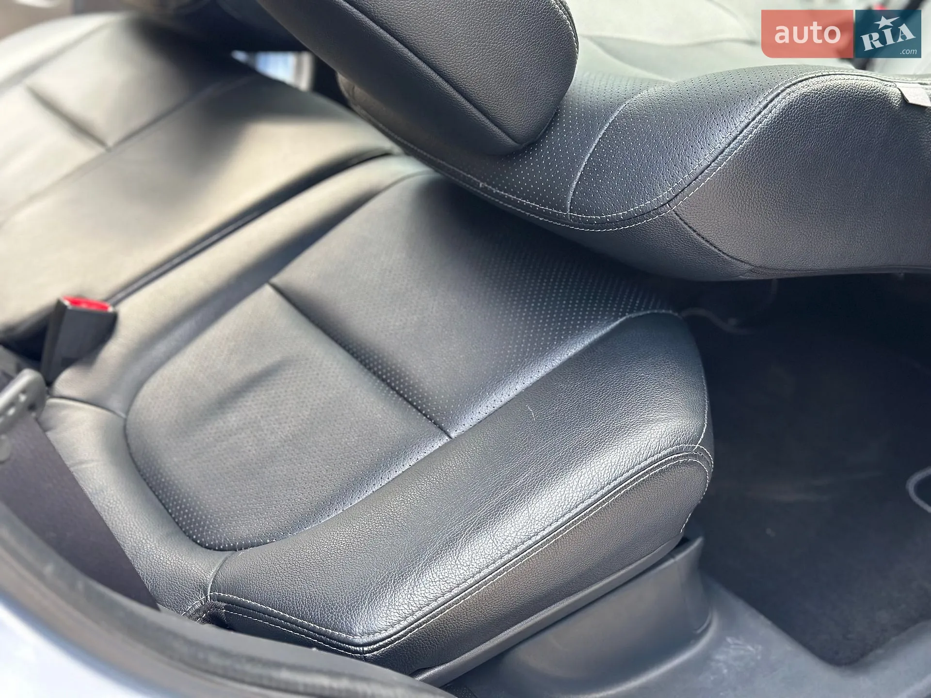 2014 Mitsubishi Outlander - мініатюра 42