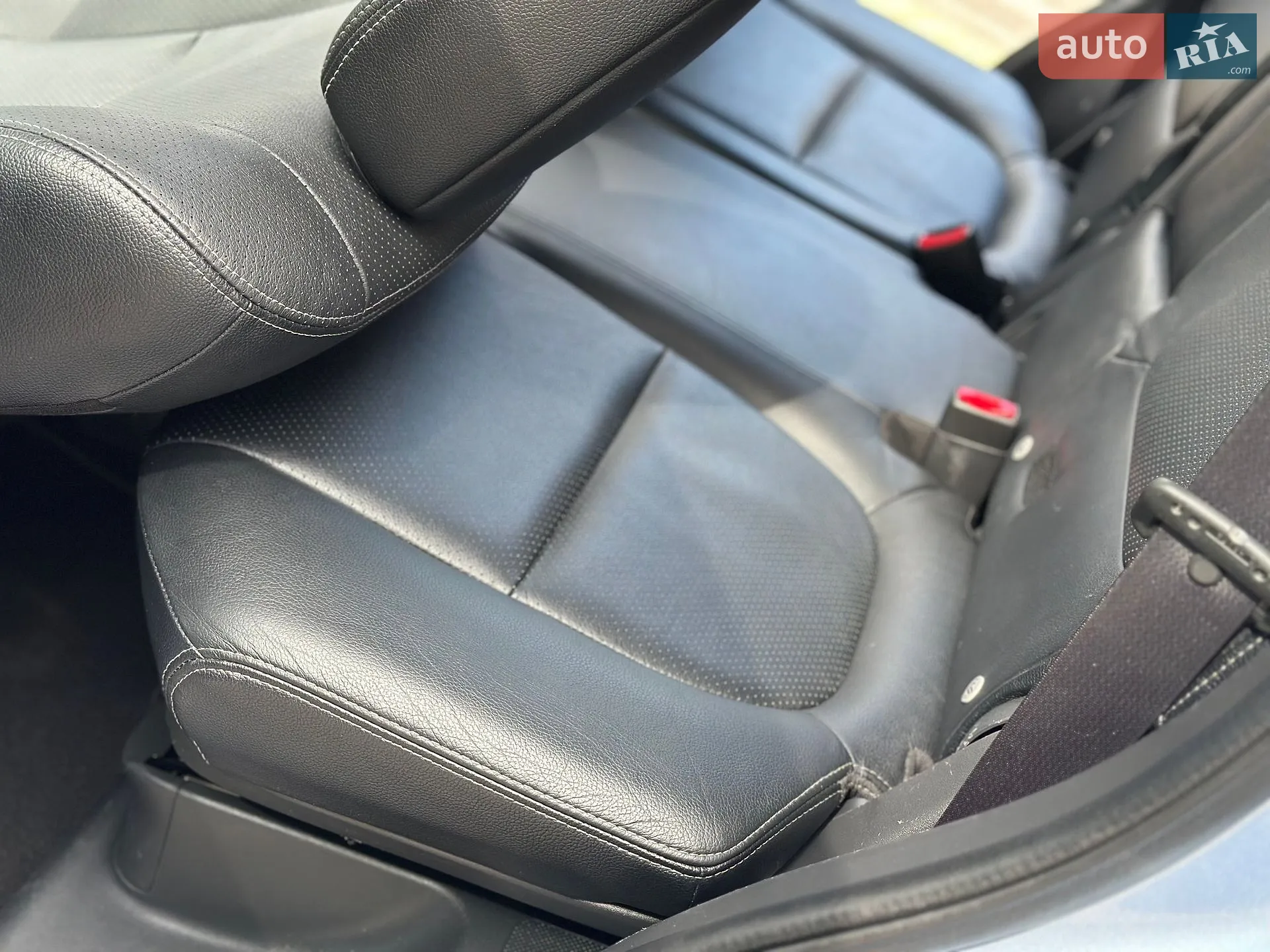 2014 Mitsubishi Outlander - мініатюра 49