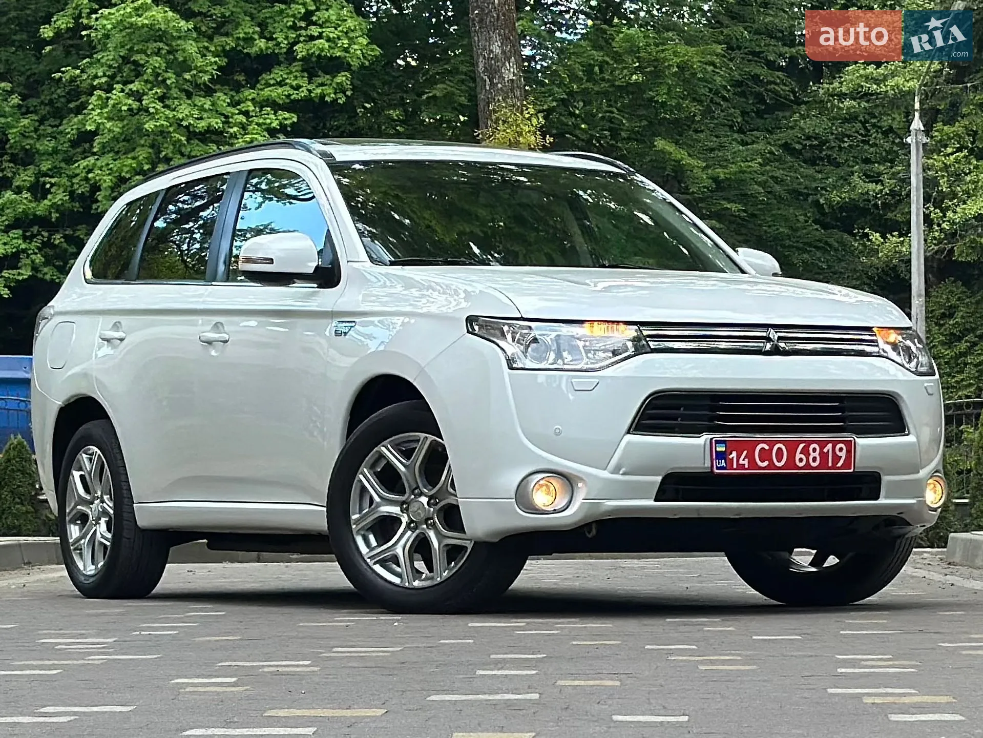 2015 Mitsubishi Outlander - мініатюра 11
