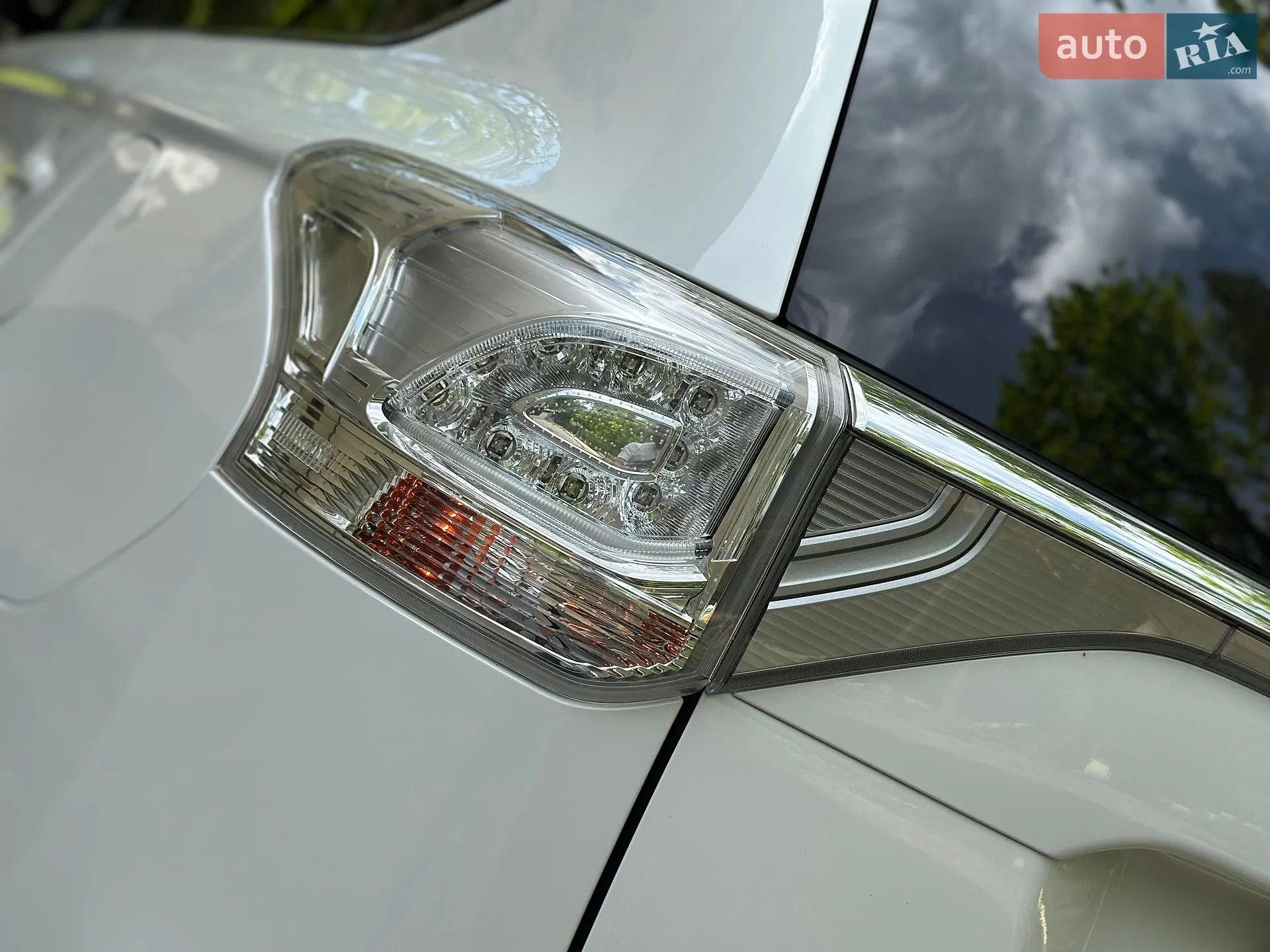 2015 Mitsubishi Outlander - мініатюра 35