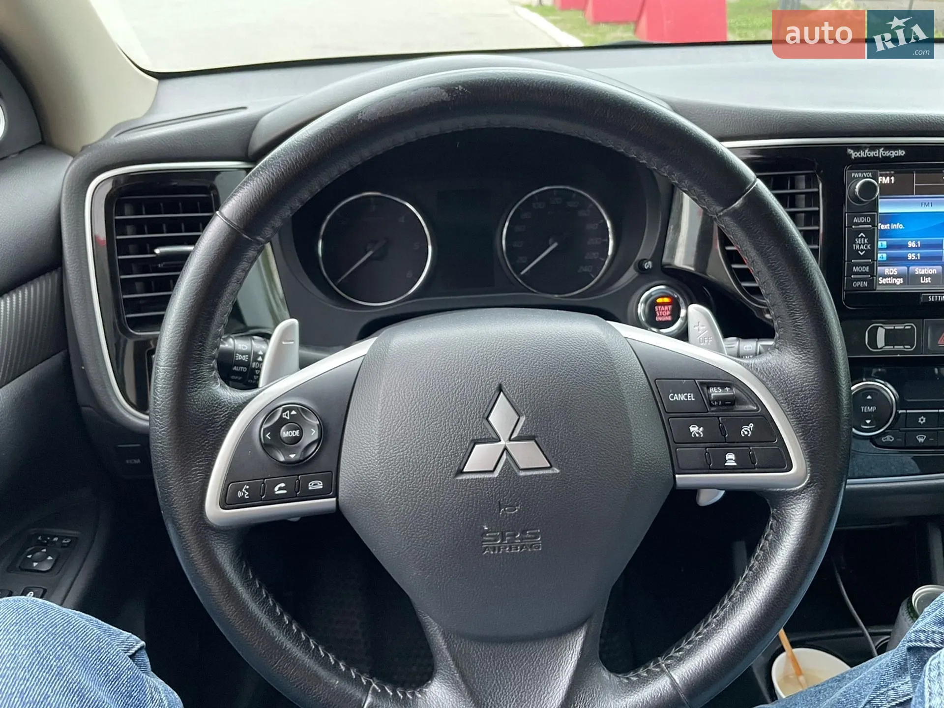 2013 Mitsubishi Outlander - мініатюра 24