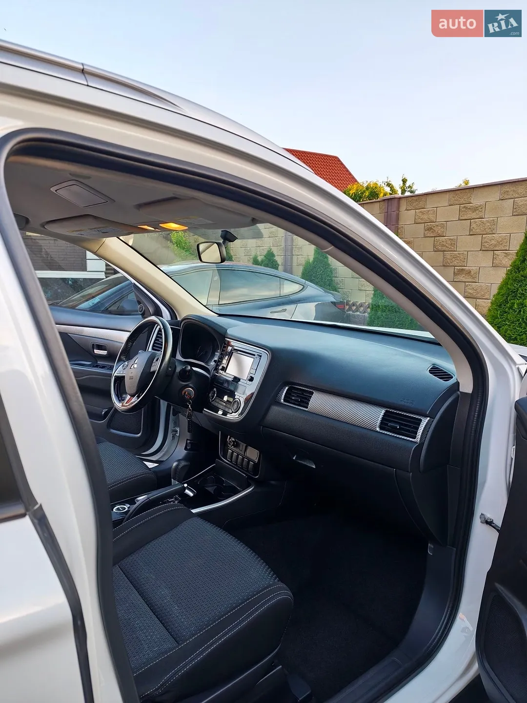 2016 Mitsubishi Outlander - мініатюра 6