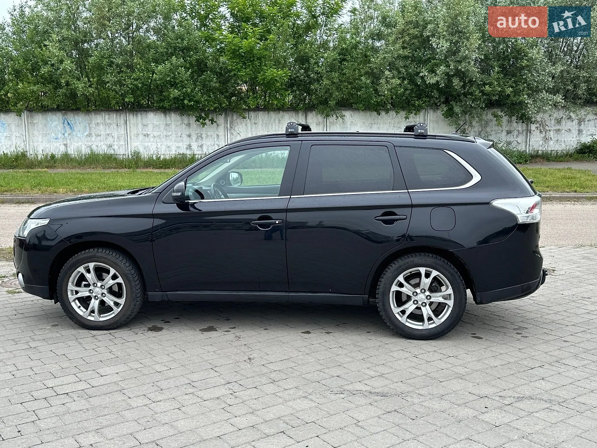 2012 Mitsubishi Outlander - мініатюра 2
