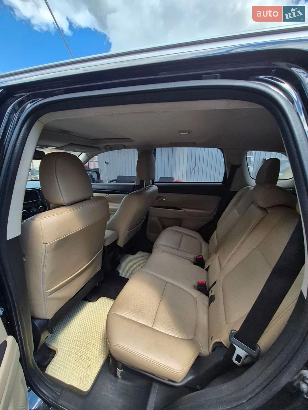 2016 Mitsubishi Outlander - мініатюра 9