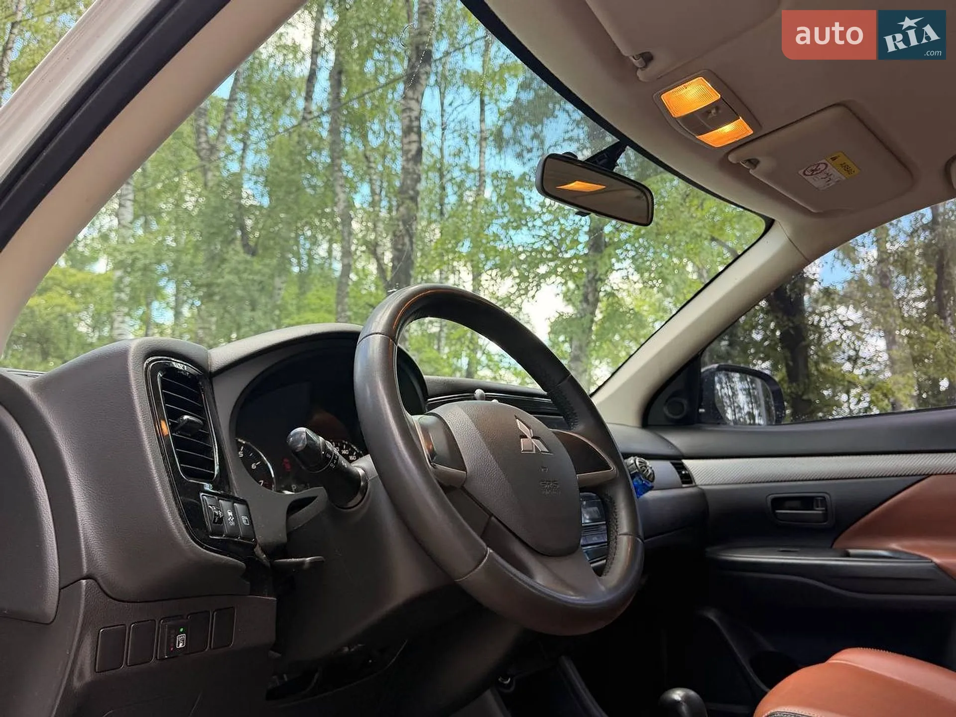 2014 Mitsubishi Outlander - мініатюра 20