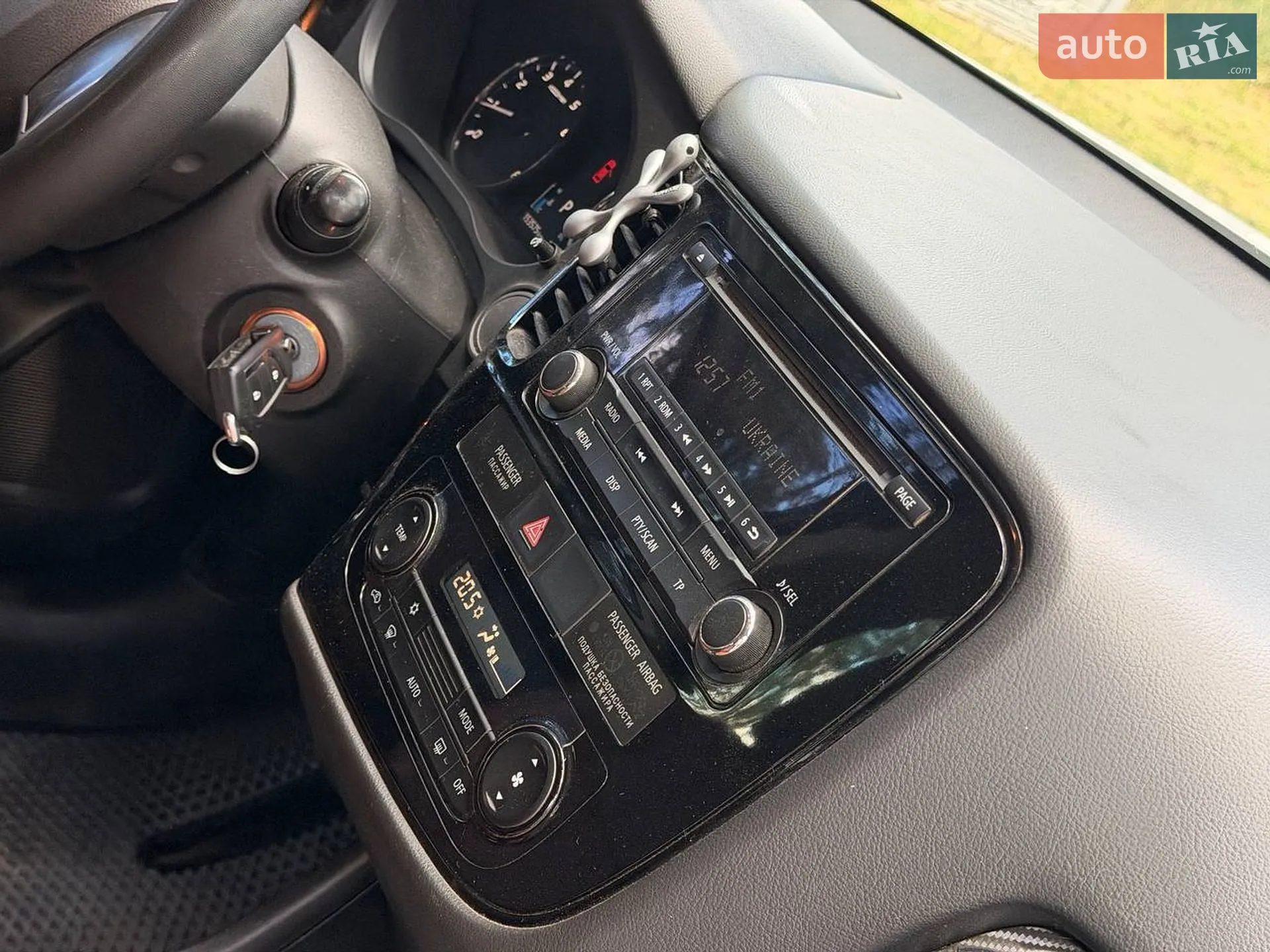 2014 Mitsubishi Outlander - мініатюра 34