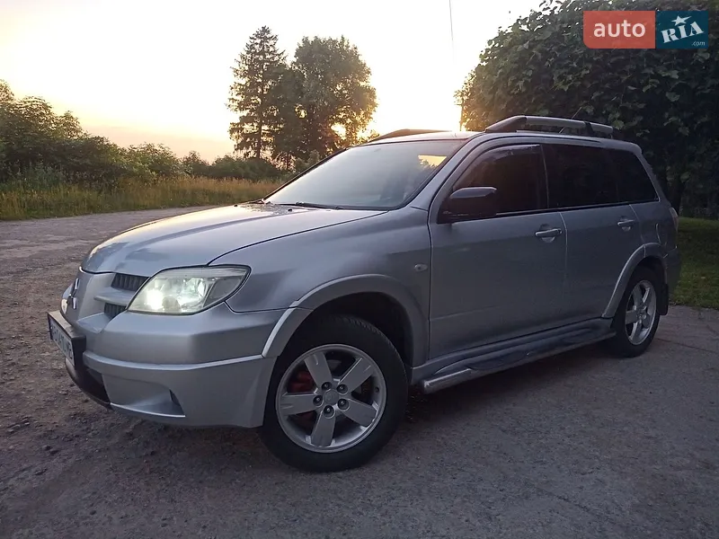 Mitsubishi Outlander