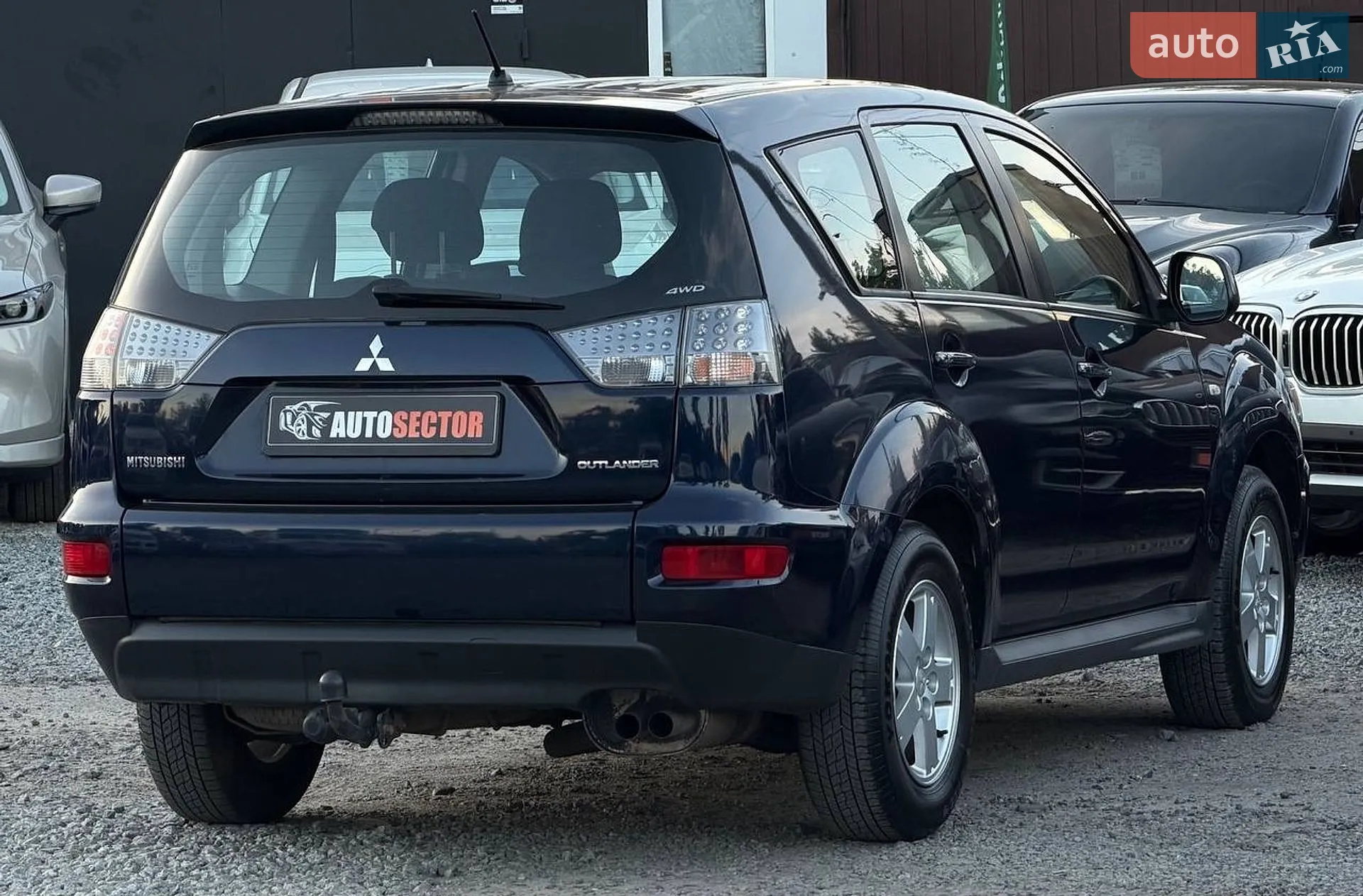 2011 Mitsubishi Outlander - мініатюра 7