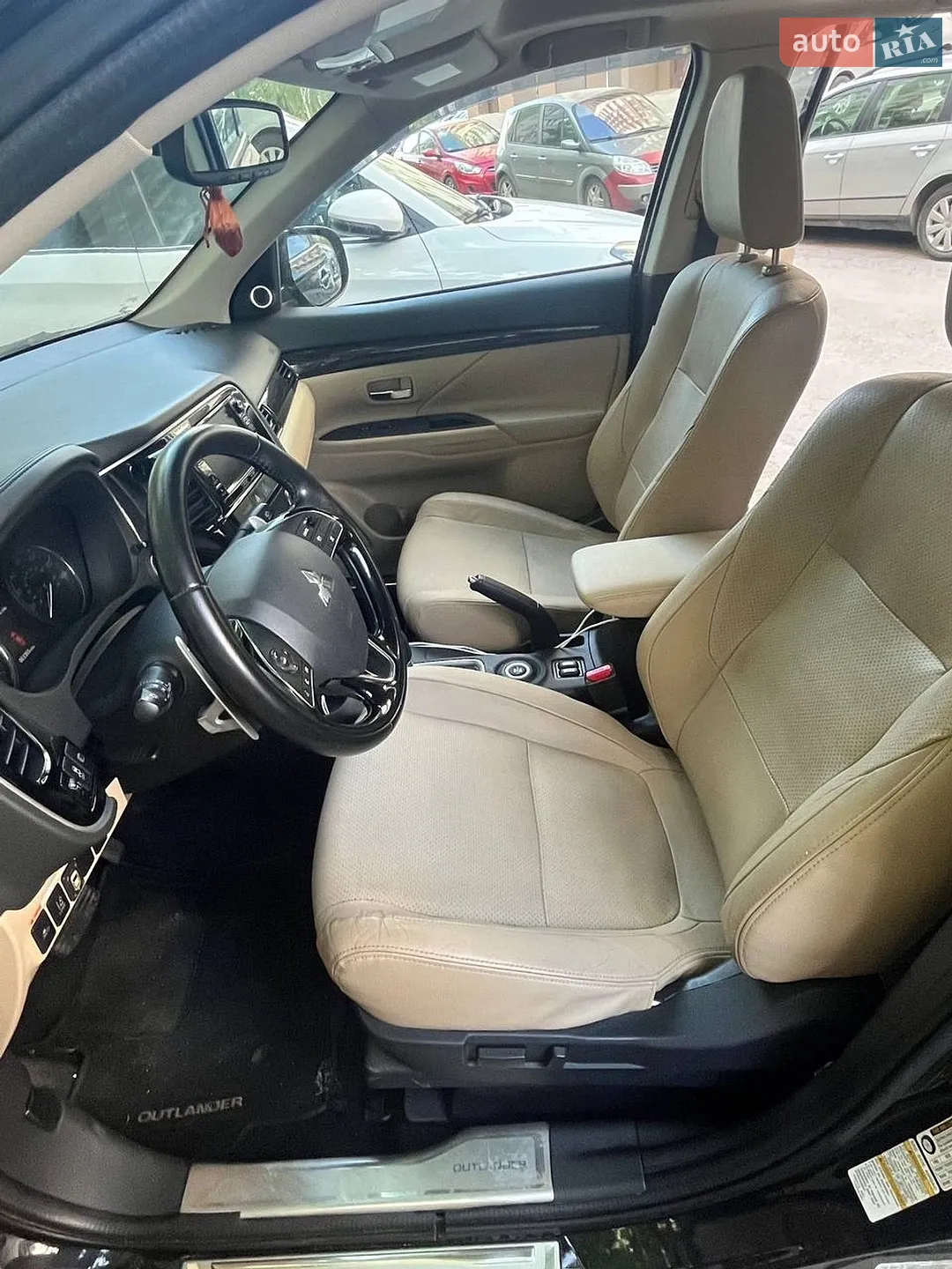 2016 Mitsubishi Outlander - мініатюра 3