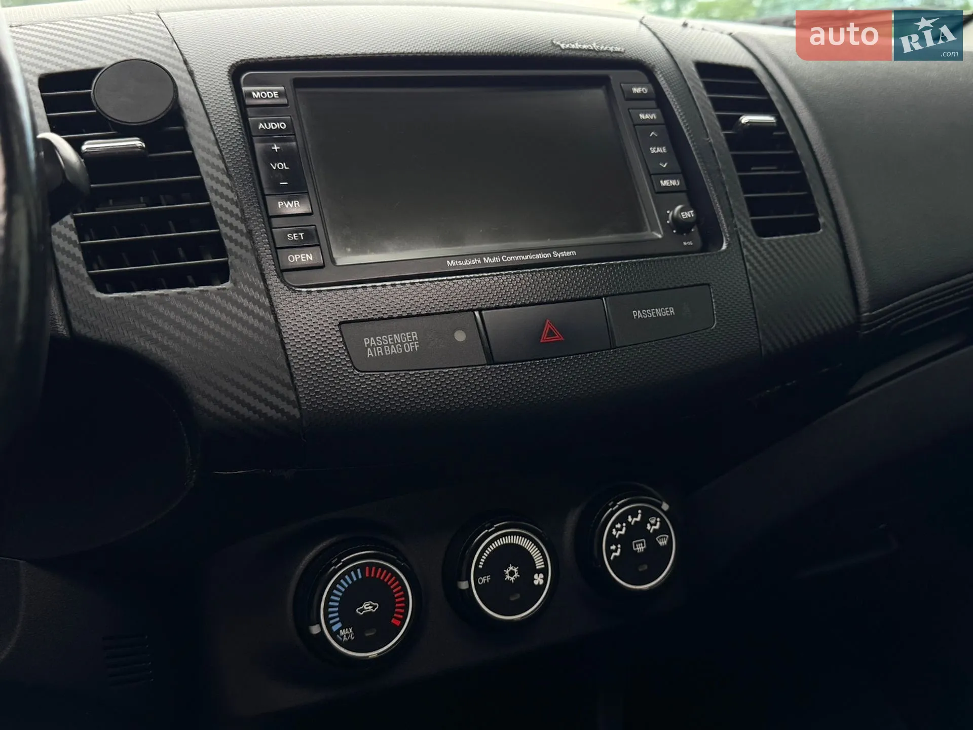 2010 Mitsubishi Outlander - мініатюра 26