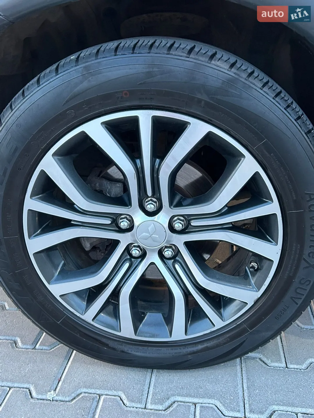 2017 Mitsubishi Outlander - мініатюра 29