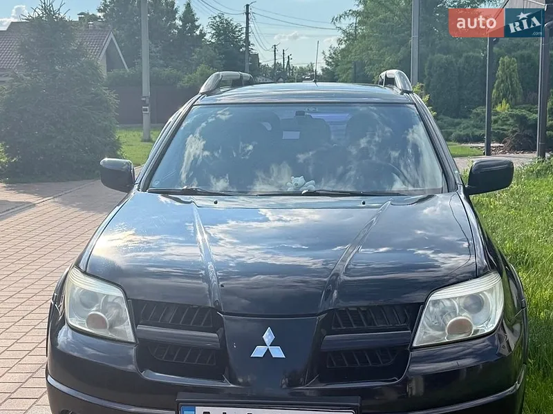 Mitsubishi Outlander
