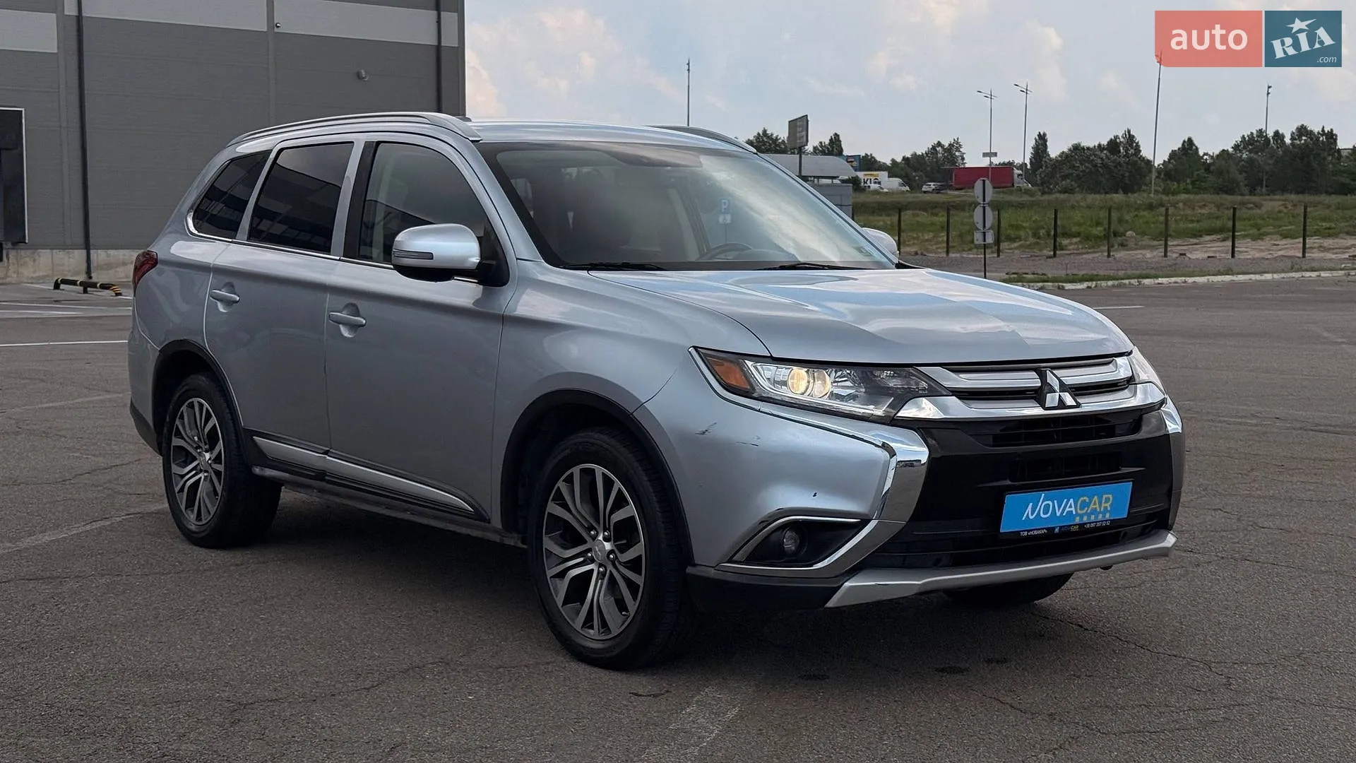 2017 Mitsubishi Outlander - мініатюра 3
