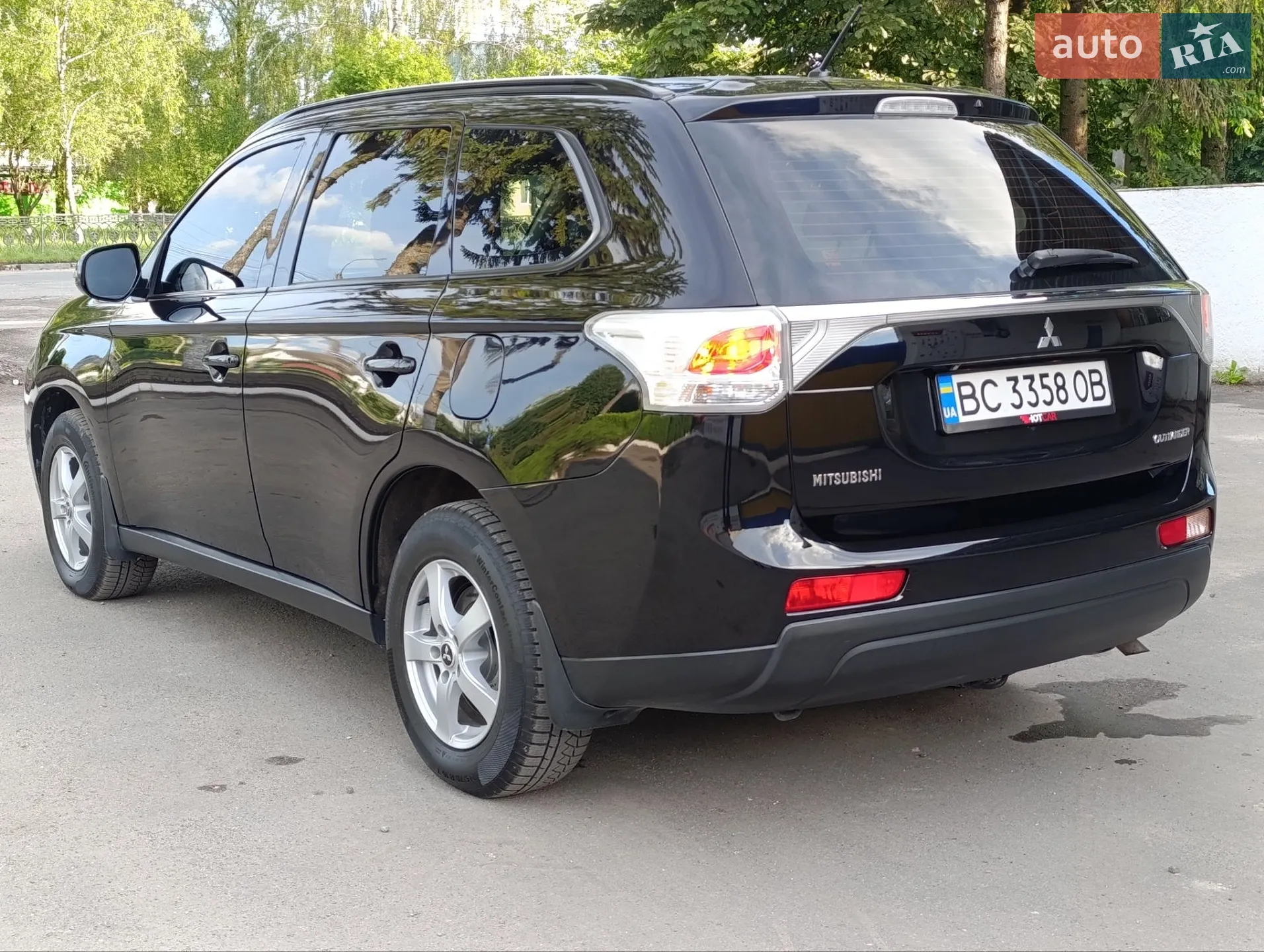 2013 Mitsubishi Outlander - мініатюра 11