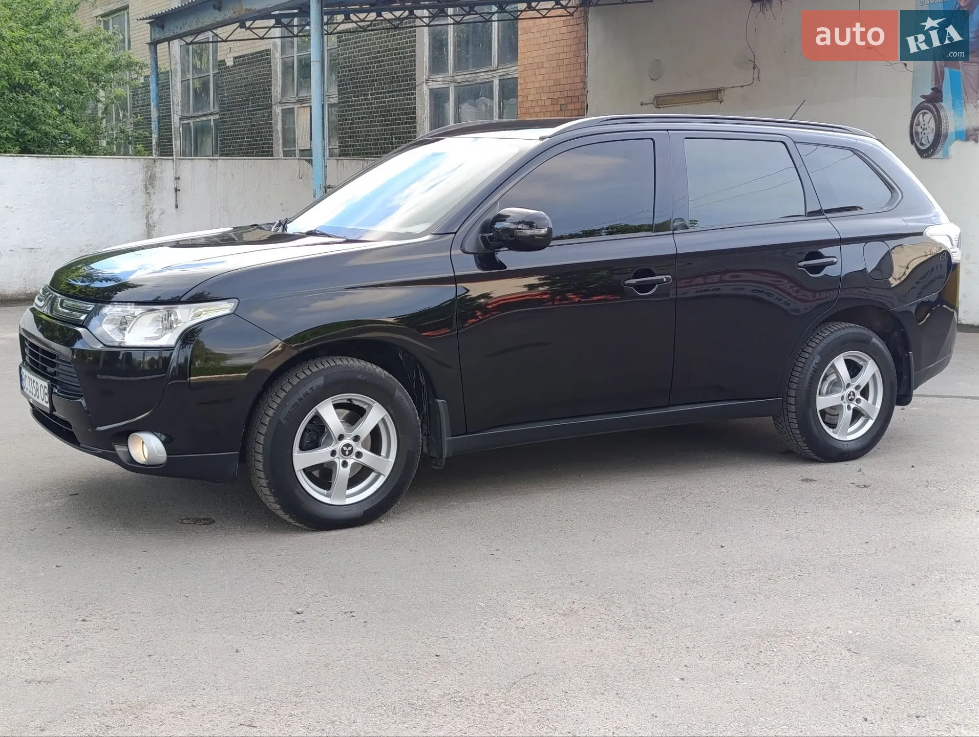 2013 Mitsubishi Outlander - мініатюра 9