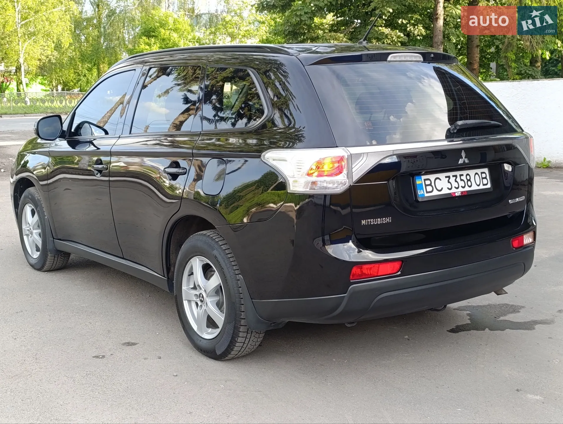 2013 Mitsubishi Outlander - мініатюра 2