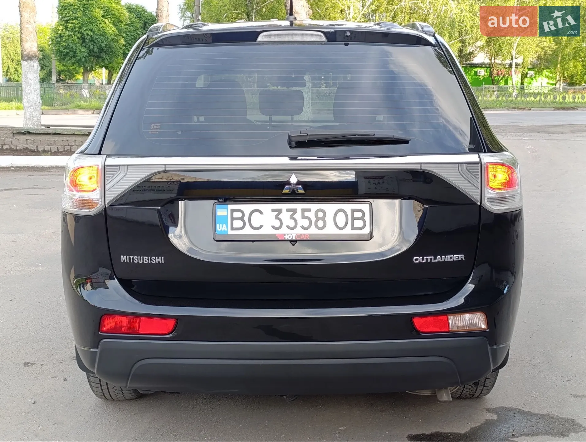 2013 Mitsubishi Outlander - мініатюра 12
