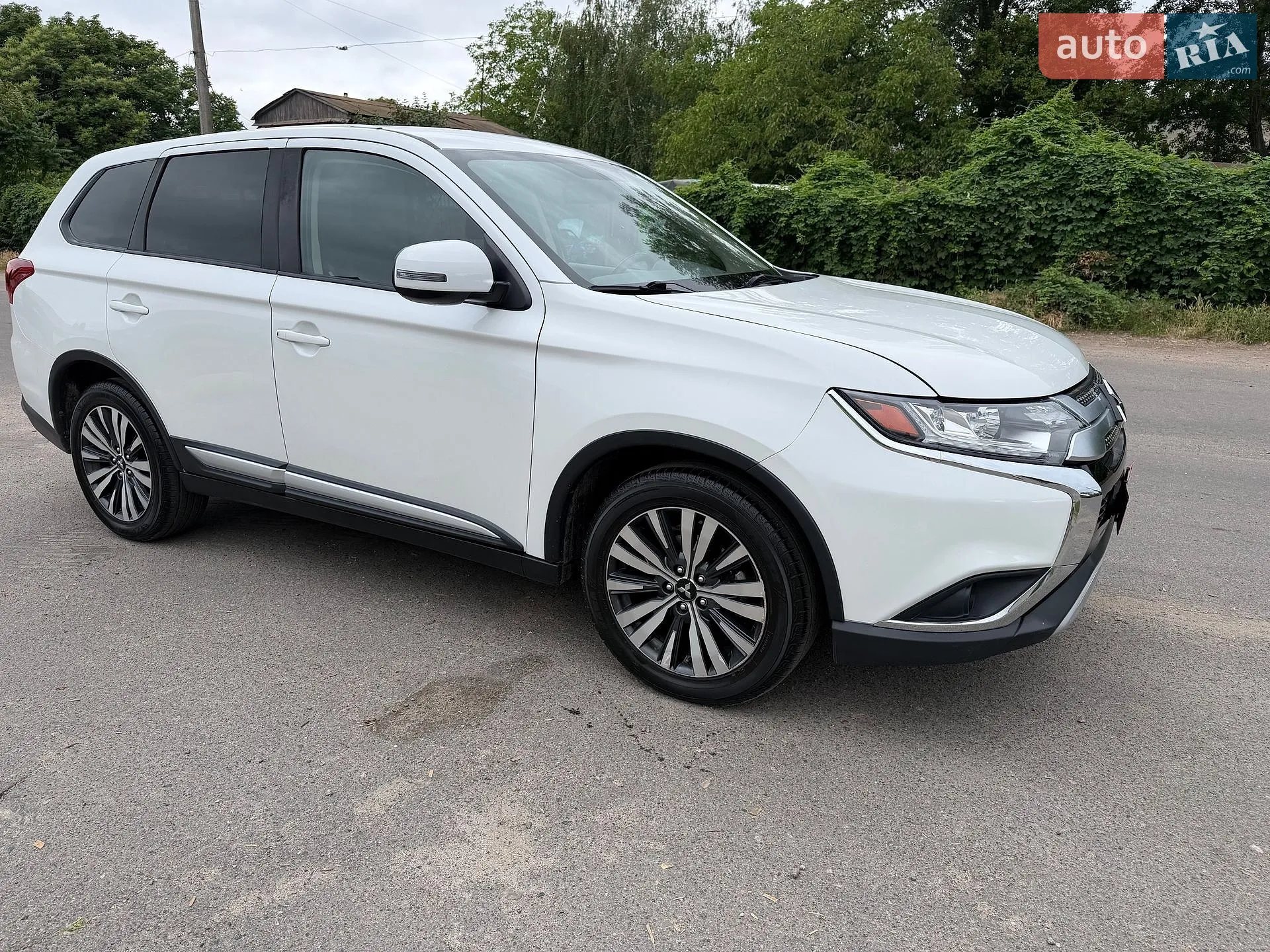 2019 Mitsubishi Outlander - мініатюра 12