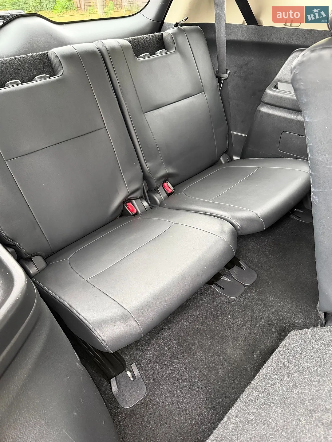 2019 Mitsubishi Outlander - мініатюра 38