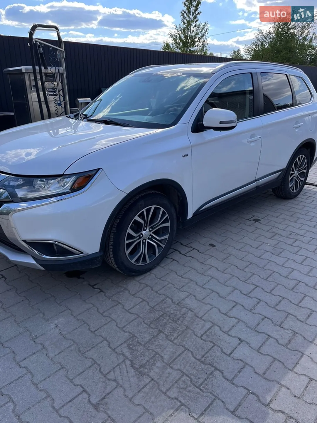 2016 Mitsubishi Outlander - мініатюра 6