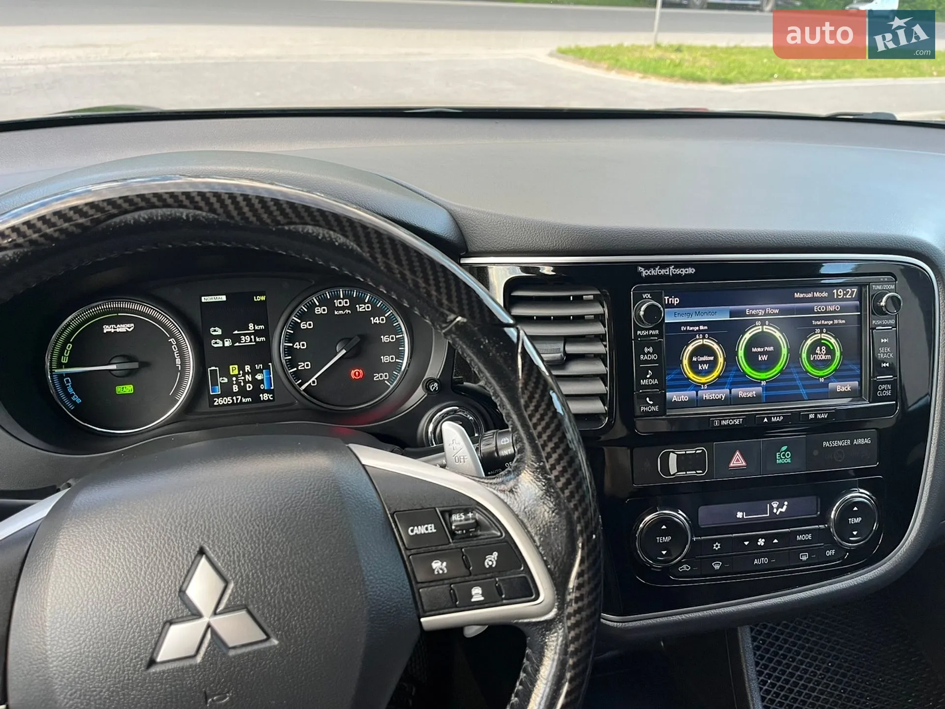 2014 Mitsubishi Outlander - мініатюра 19
