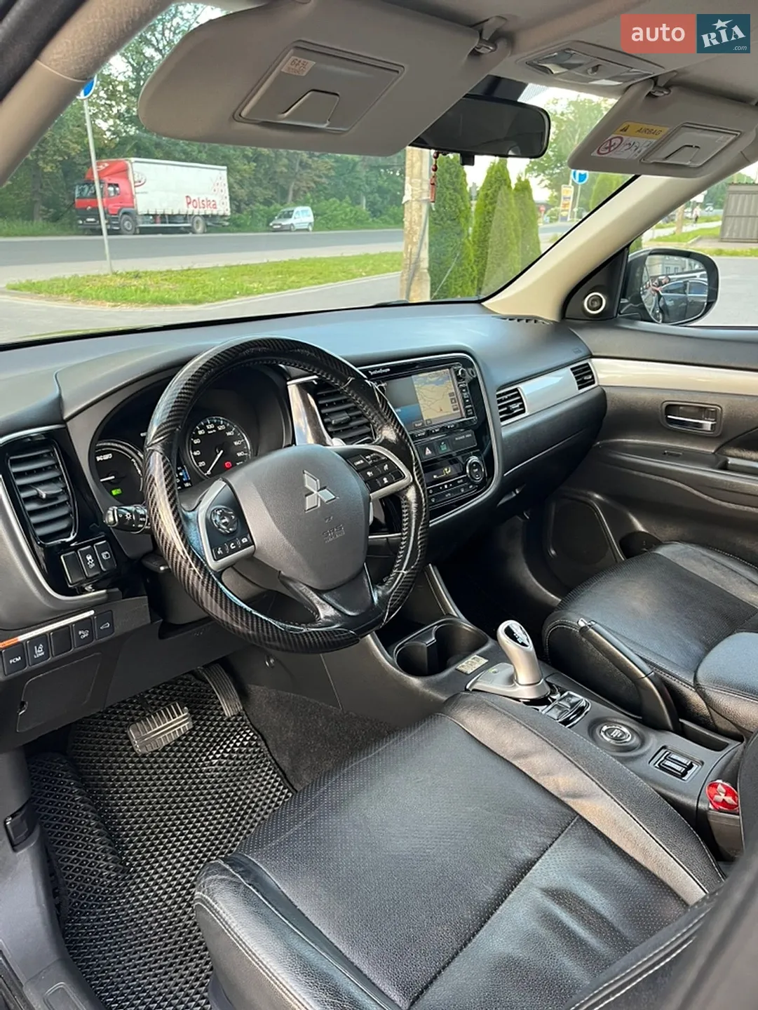 2014 Mitsubishi Outlander - мініатюра 23