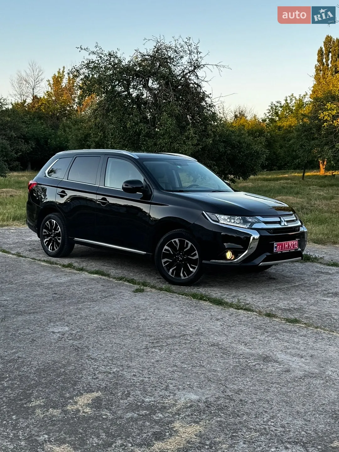 2016 Mitsubishi Outlander - мініатюра 4