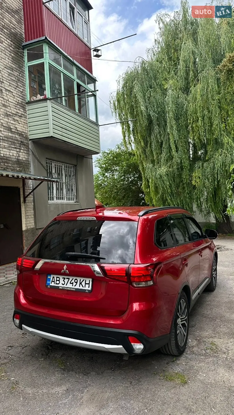 2018 Mitsubishi Outlander - мініатюра 4