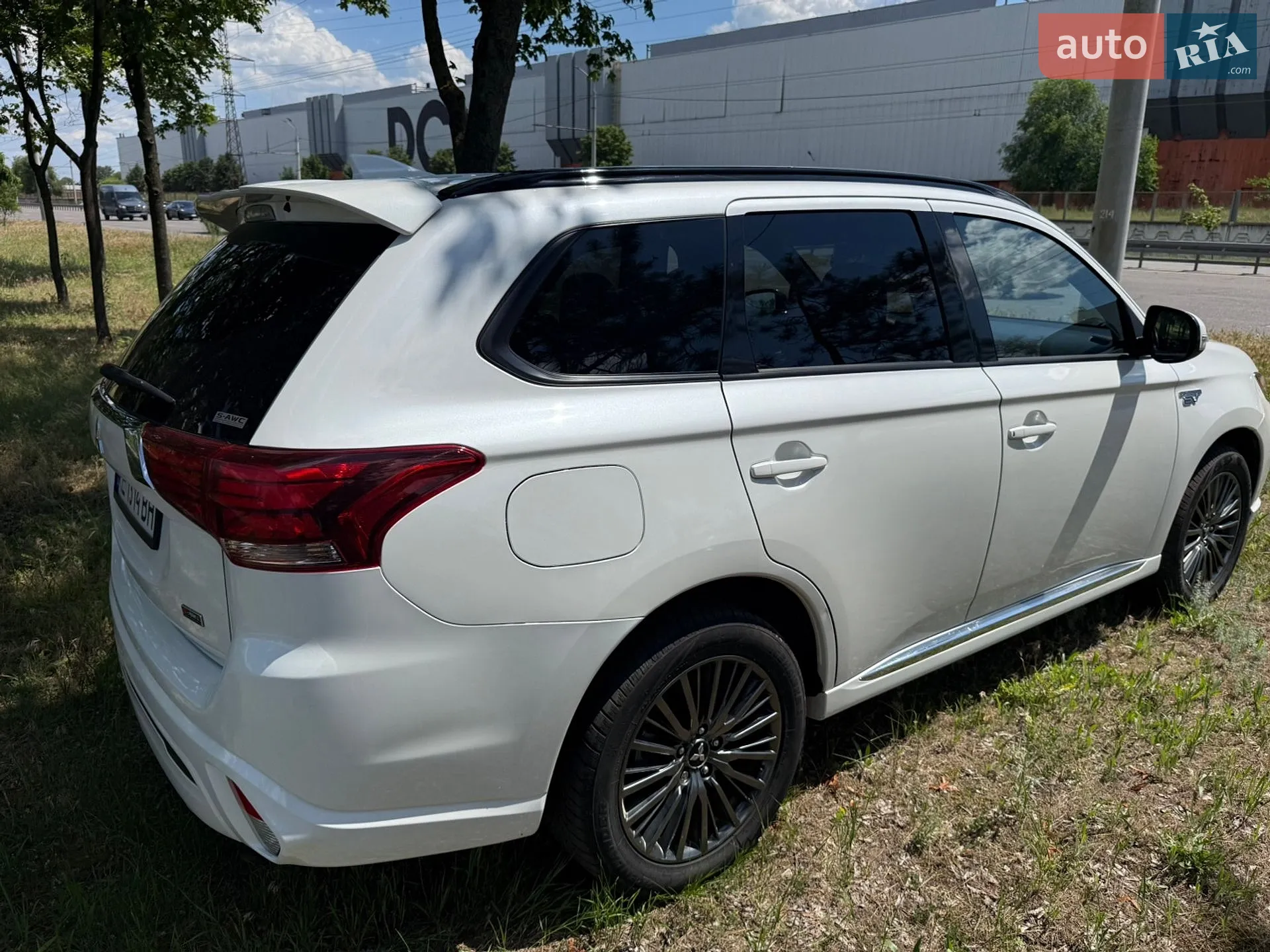 2022 Mitsubishi Outlander - мініатюра 5