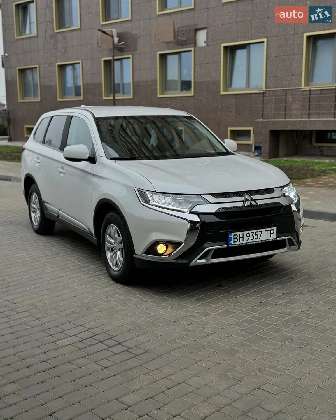 2019 Mitsubishi Outlander - мініатюра 6