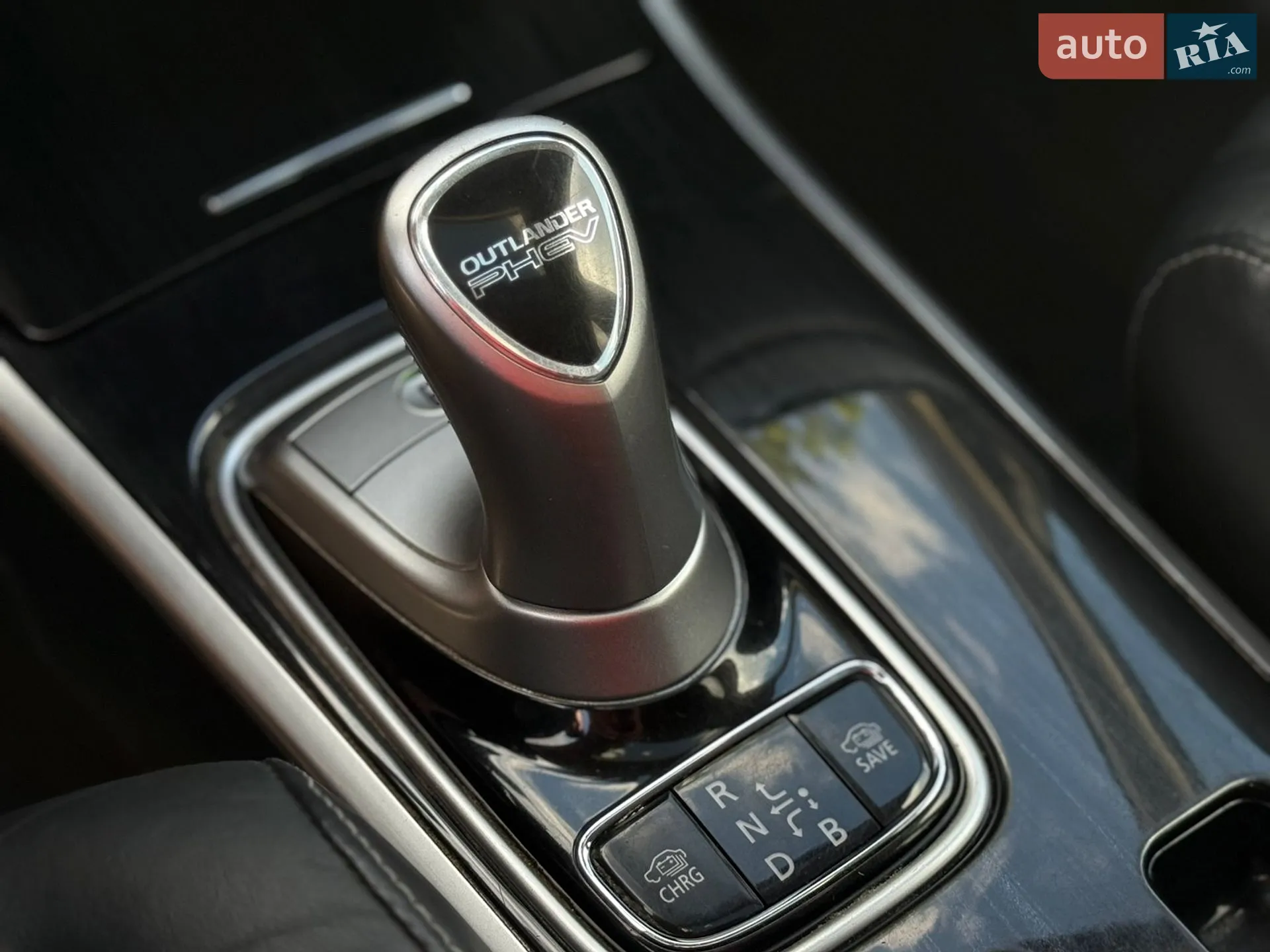 2018 Mitsubishi Outlander - мініатюра 46