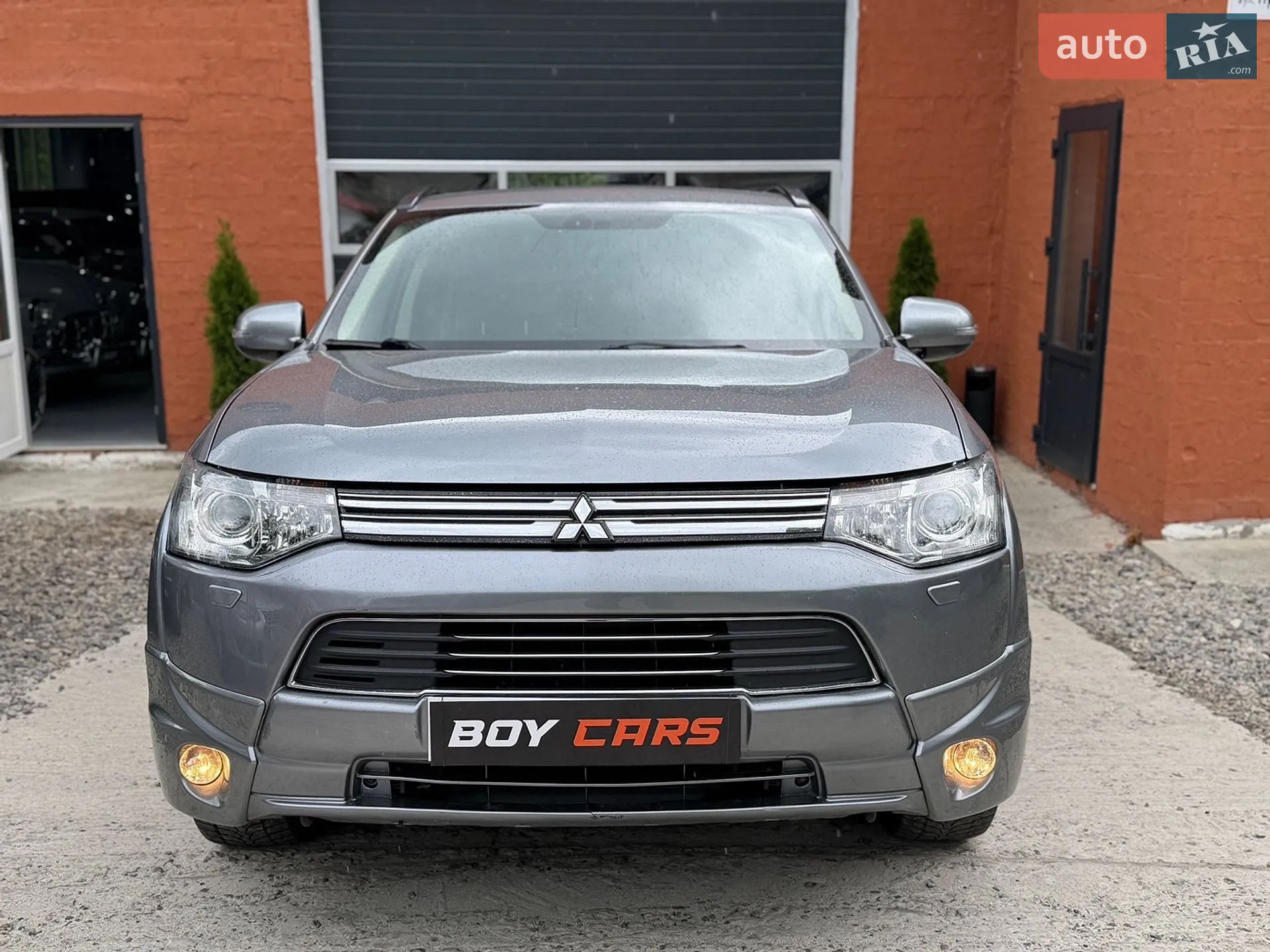 2014 Mitsubishi Outlander - мініатюра 2