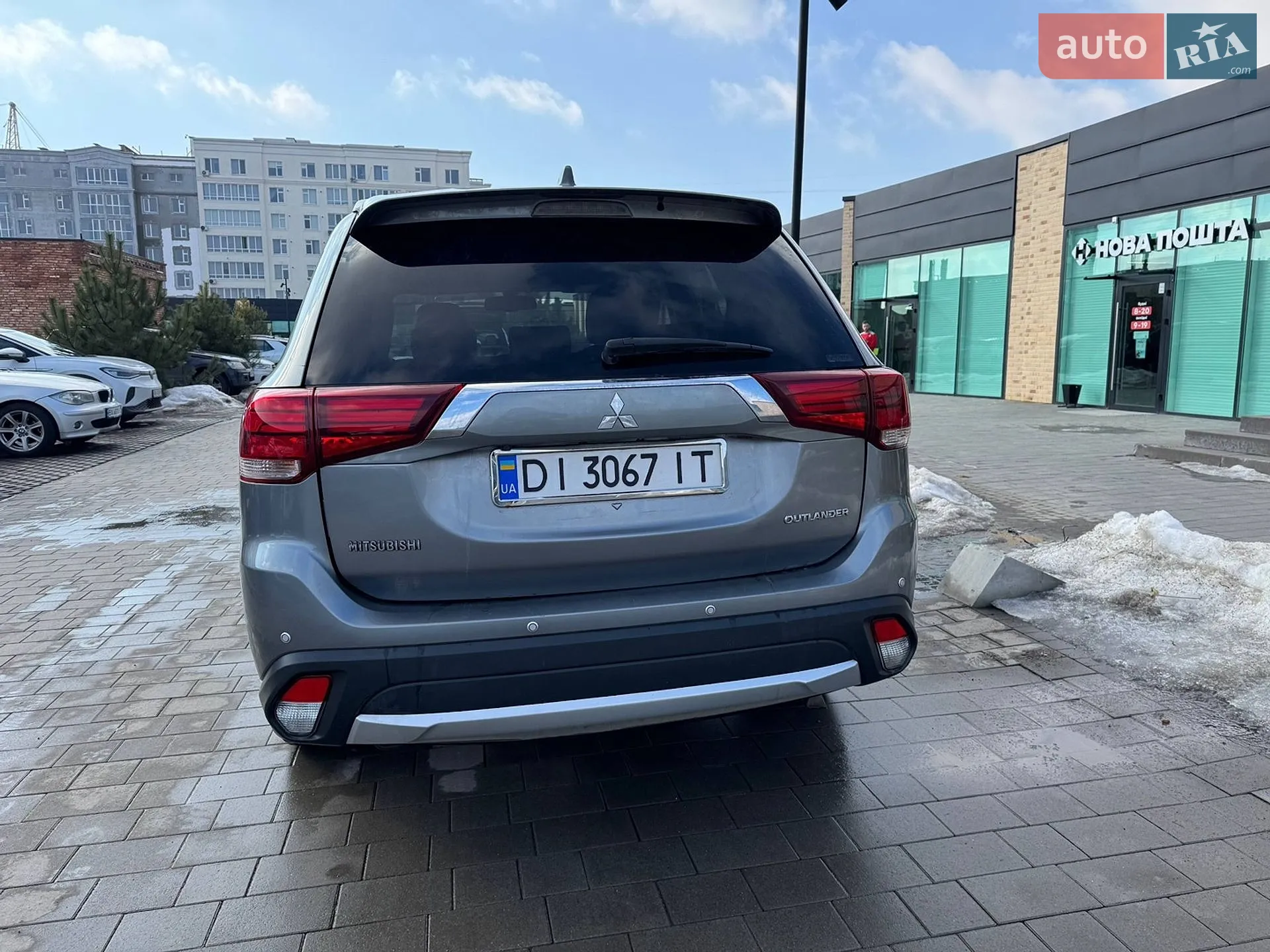 2017 Mitsubishi Outlander - мініатюра 3