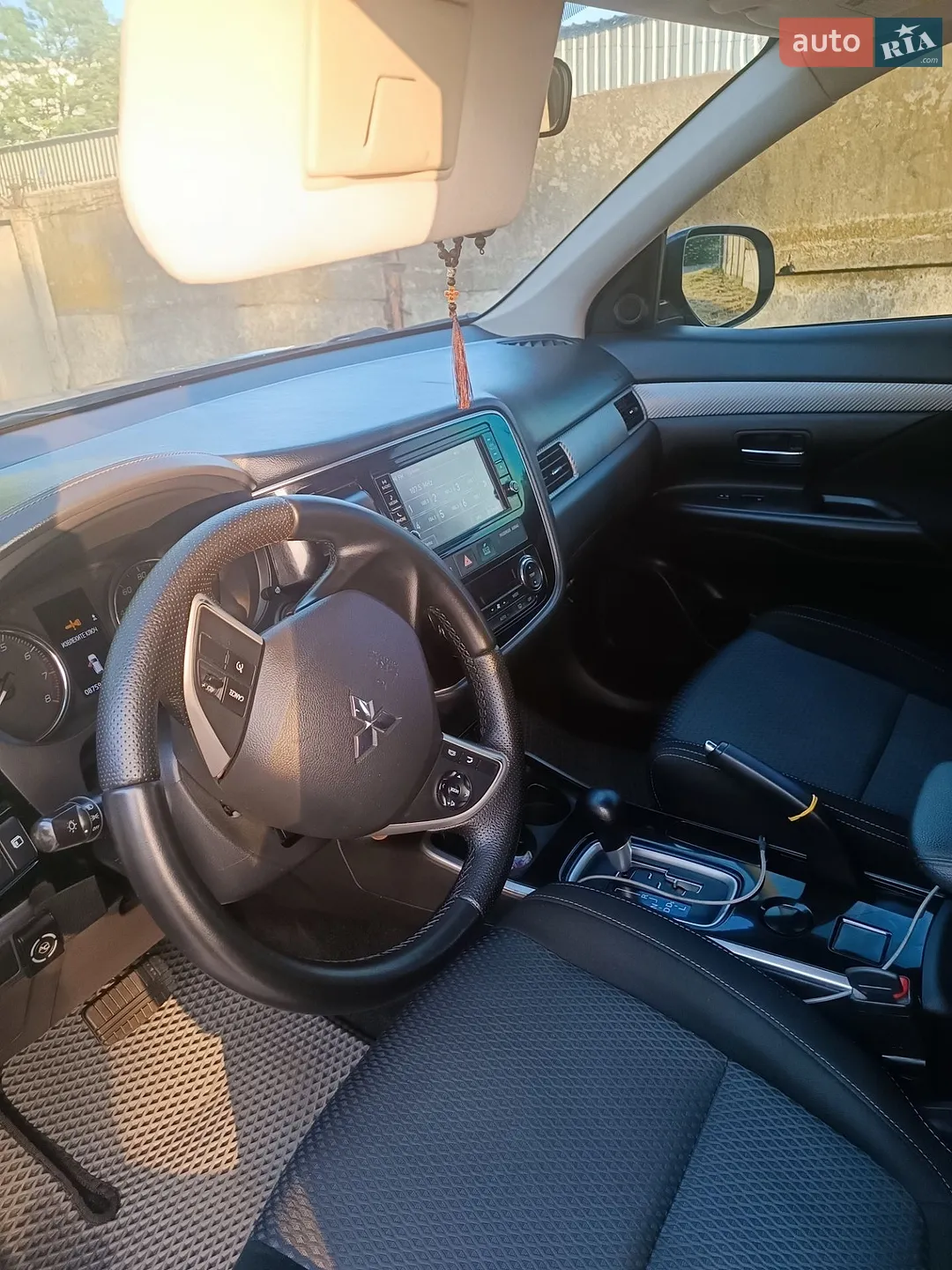 2018 Mitsubishi Outlander - мініатюра 8