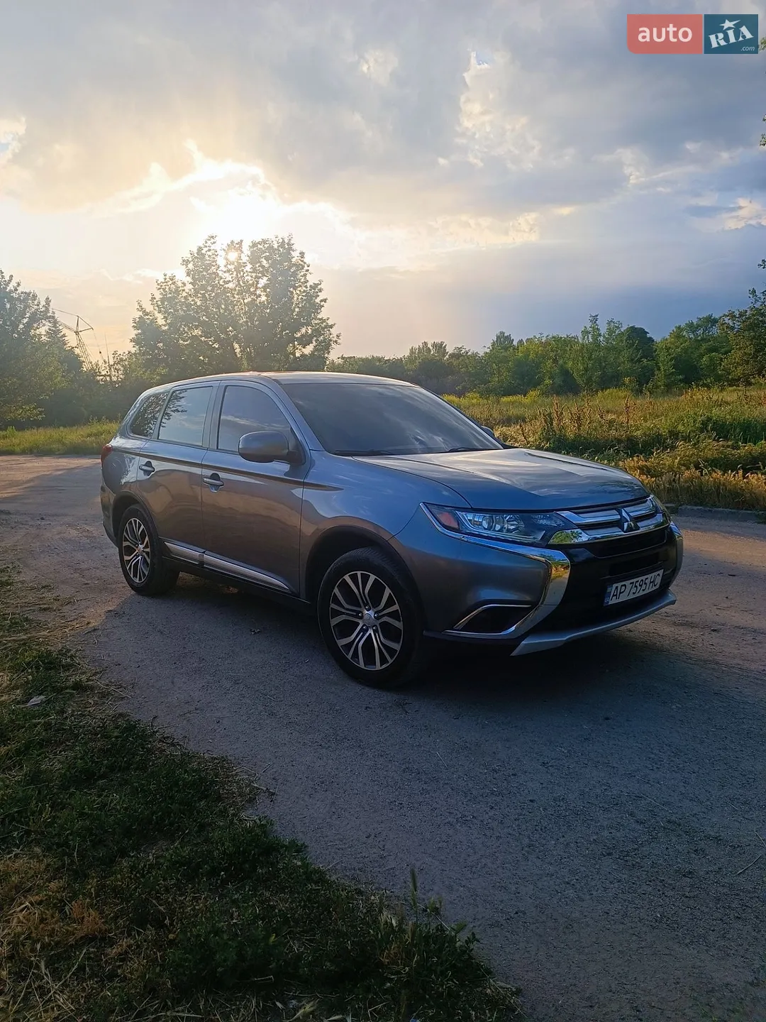 2018 Mitsubishi Outlander - мініатюра 4
