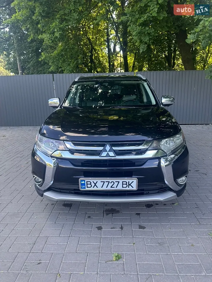 2016 Mitsubishi Outlander - мініатюра 25