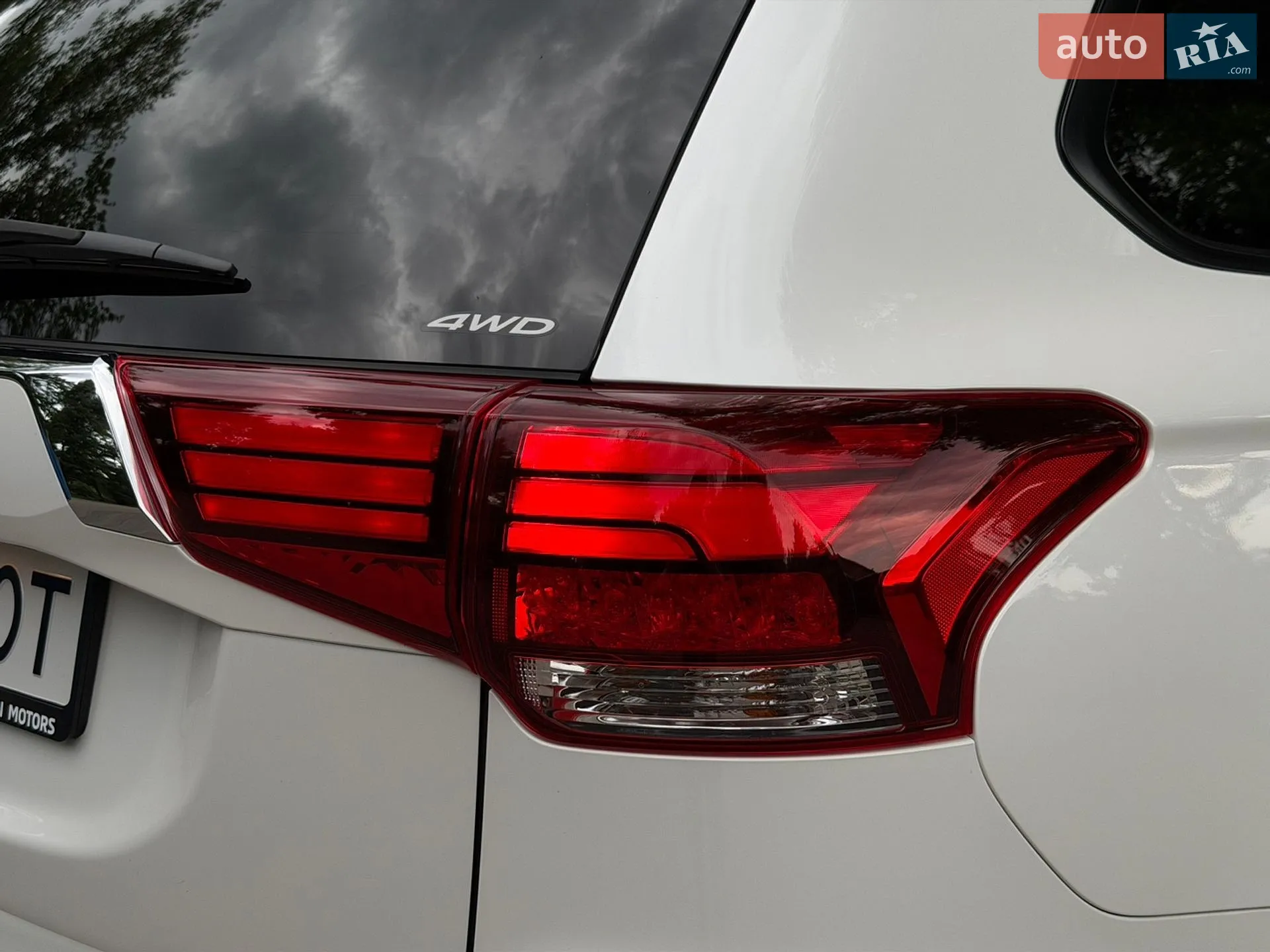 2021 Mitsubishi Outlander - мініатюра 11