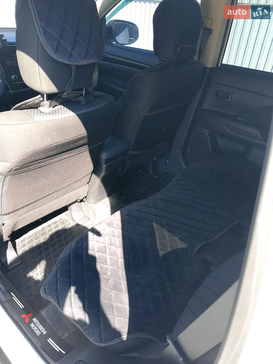 2021 Mitsubishi Outlander - мініатюра 15