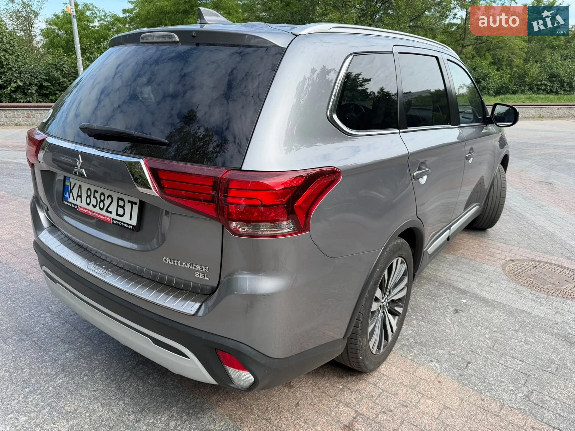 2018 Mitsubishi Outlander - мініатюра 4