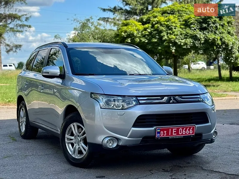 Mitsubishi Outlander