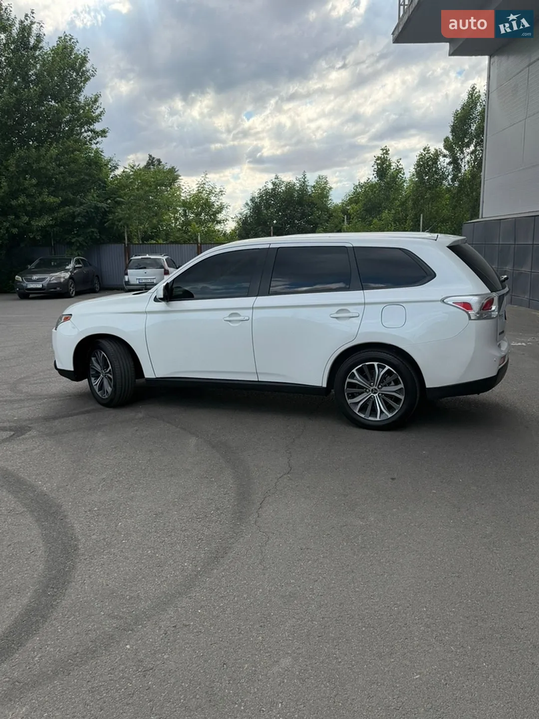 2013 Mitsubishi Outlander - мініатюра 5