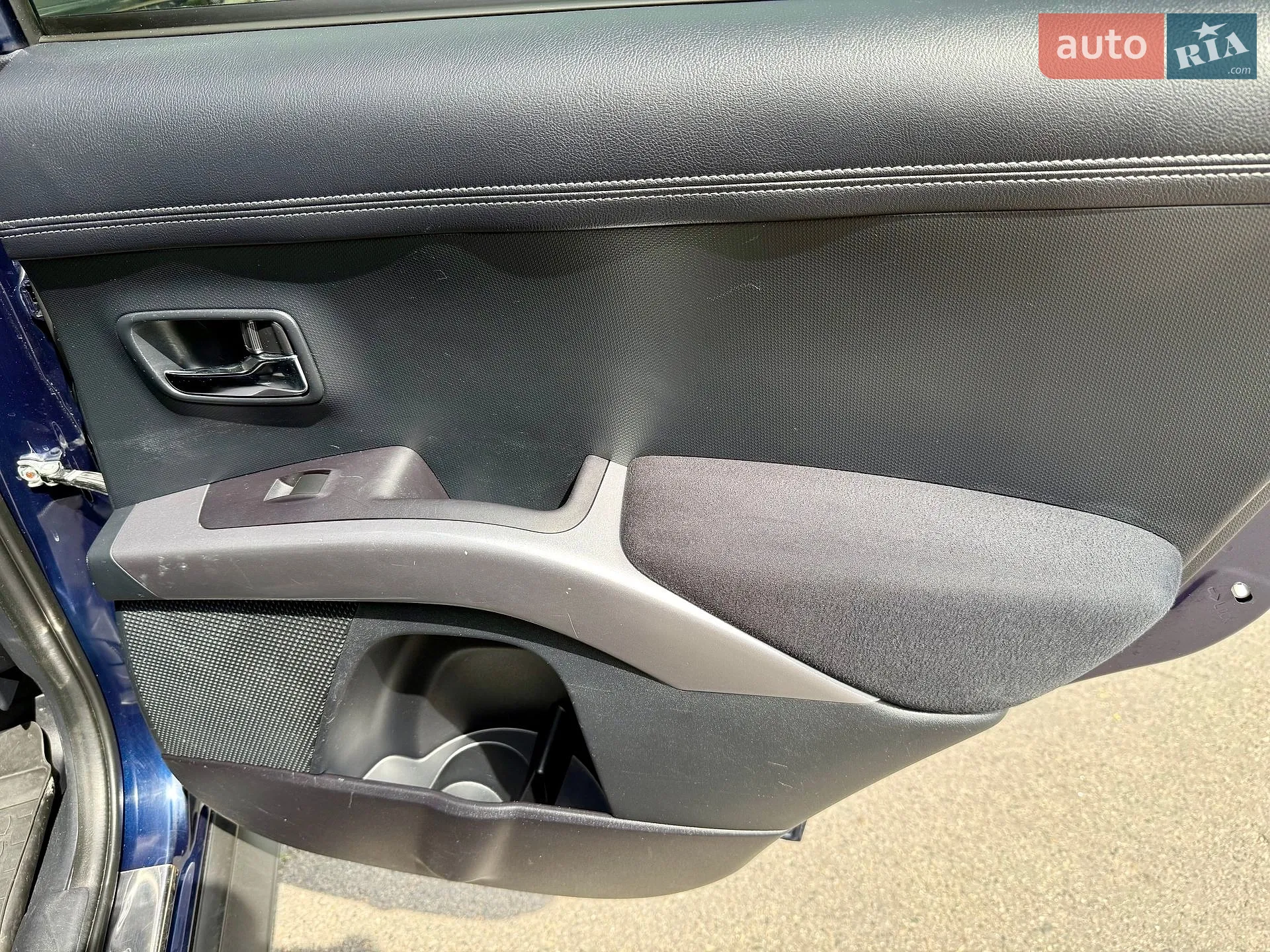 2012 Mitsubishi Outlander - мініатюра 39