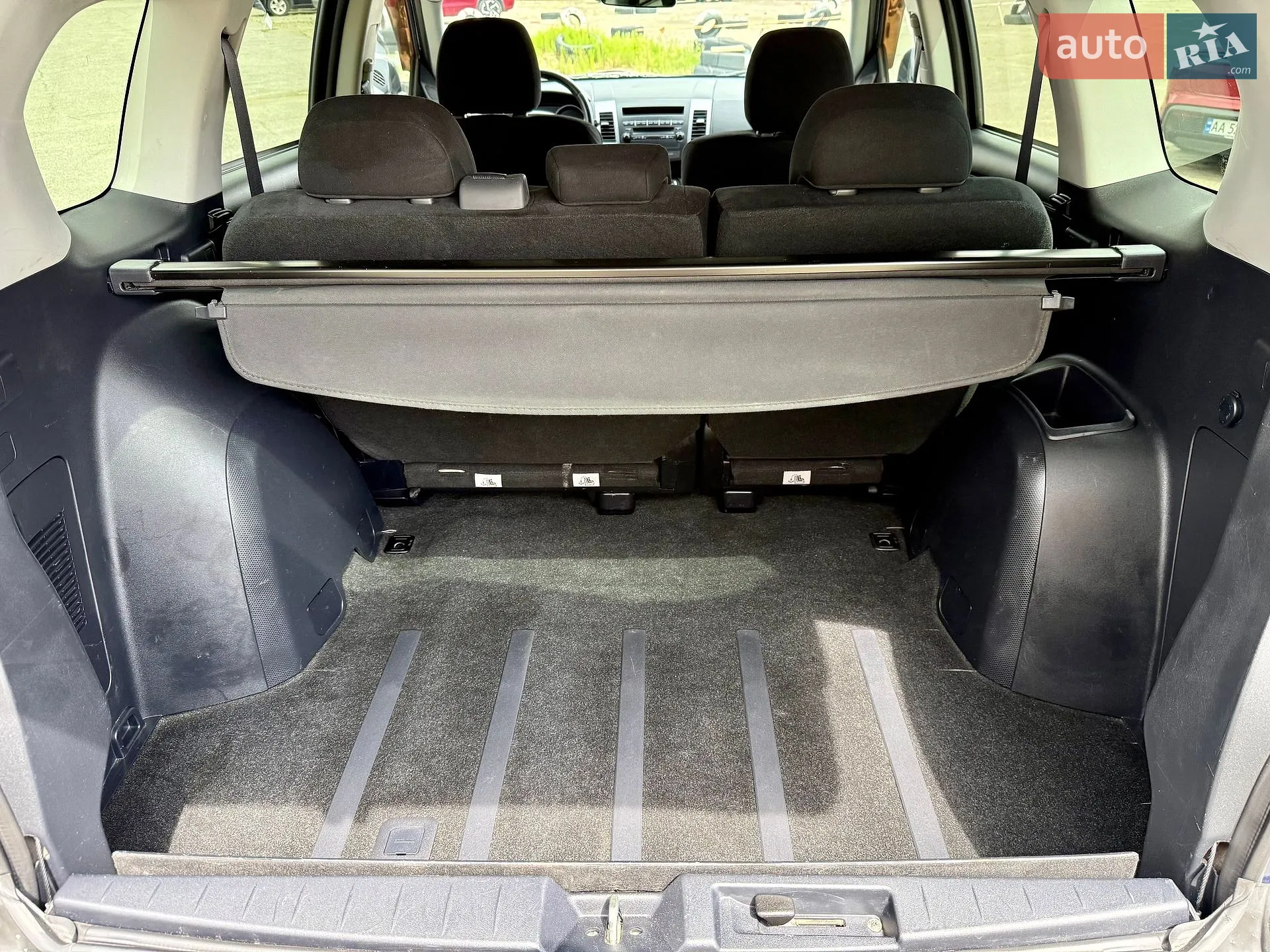 2012 Mitsubishi Outlander - мініатюра 44