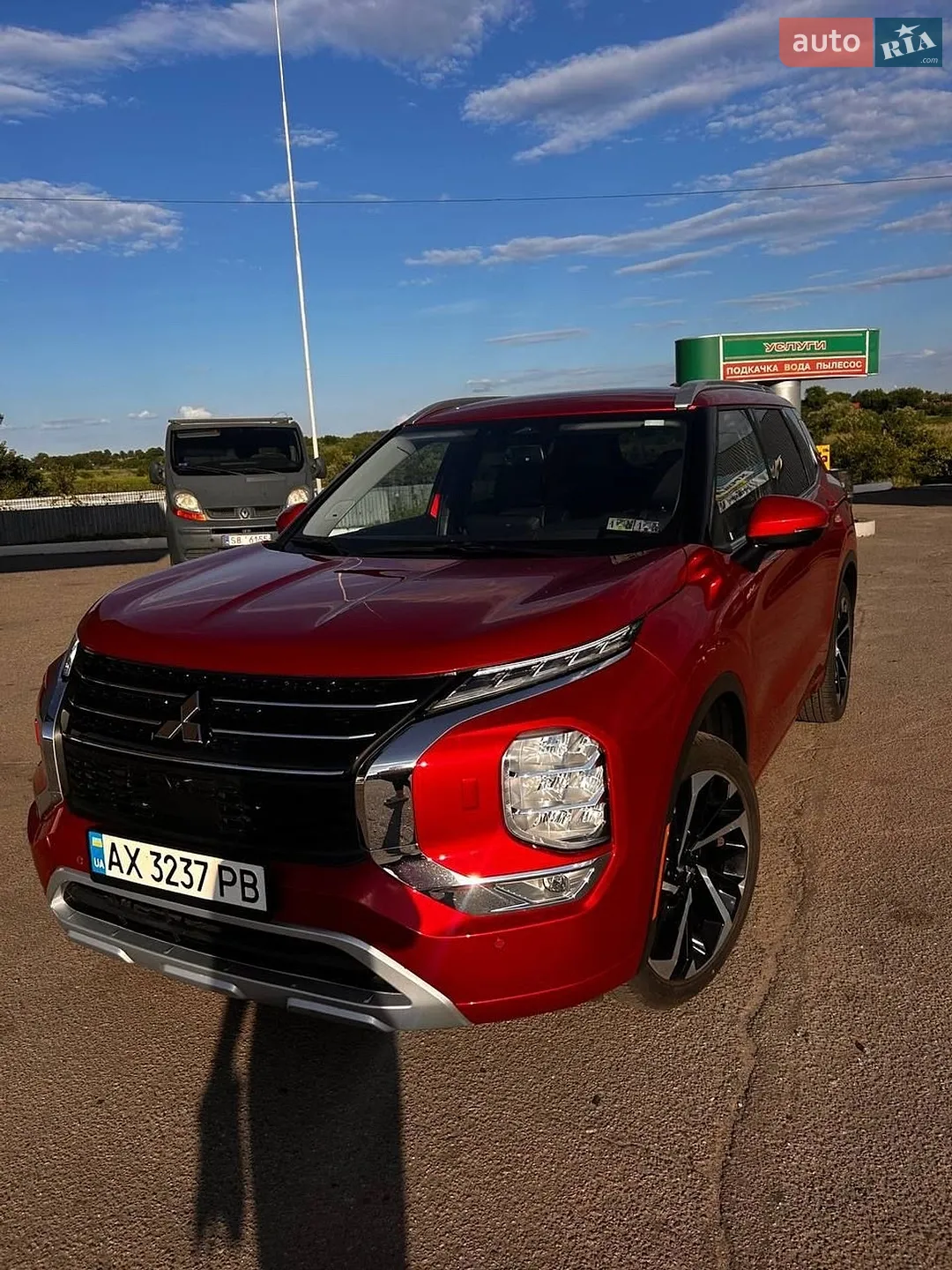 2024 Mitsubishi Outlander - мініатюра 2