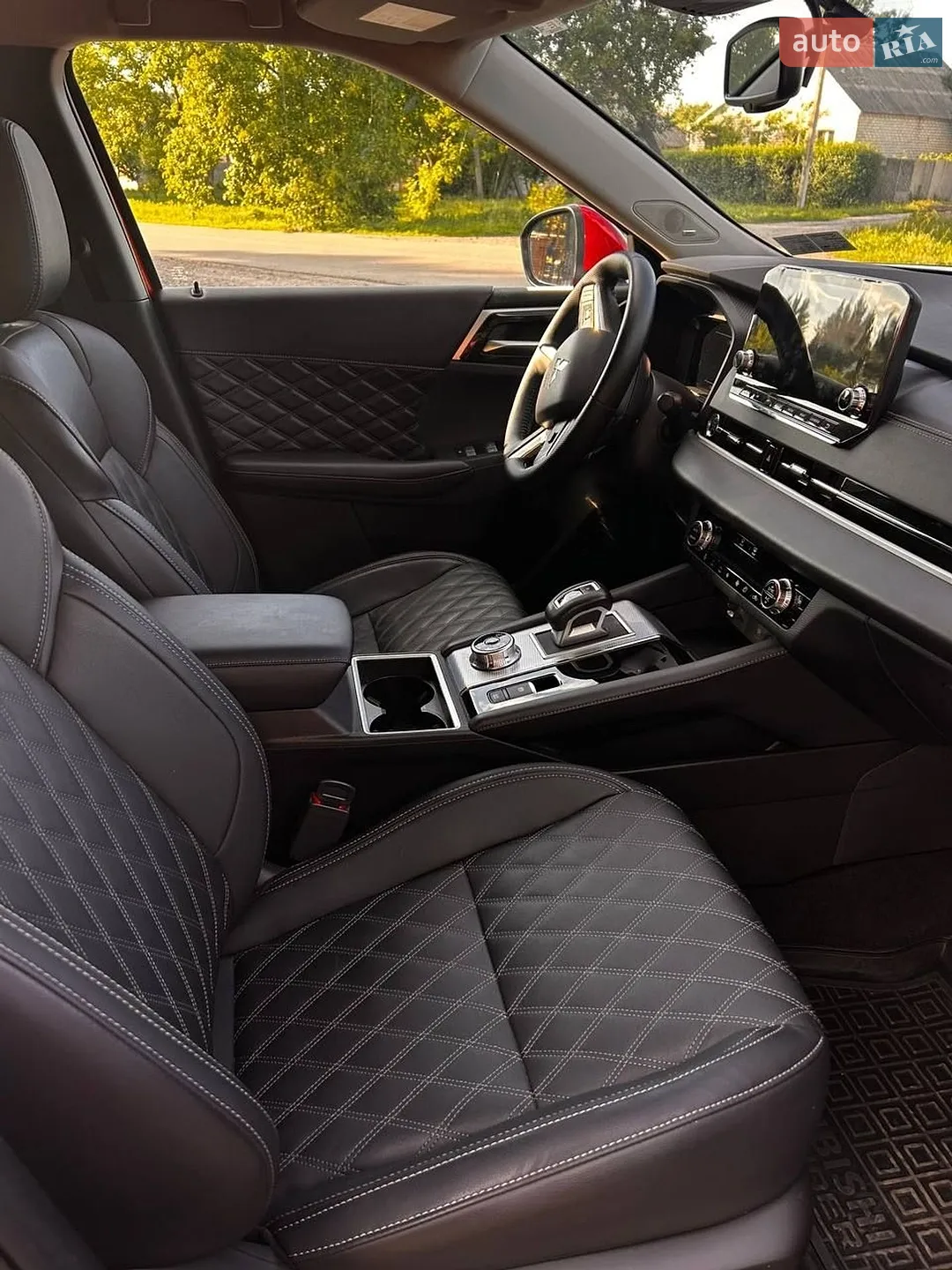 2024 Mitsubishi Outlander - мініатюра 29